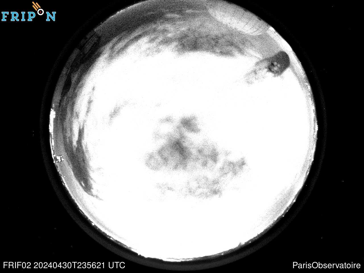 Full size image detection Observatoire de Paris (FRIF02) Universal Time