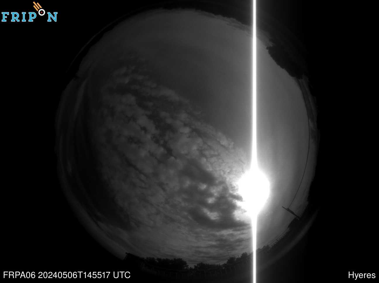 Full size image detection Observatoire du Pic des fÃ©es - Hyeres (FRPA06) Universal Time